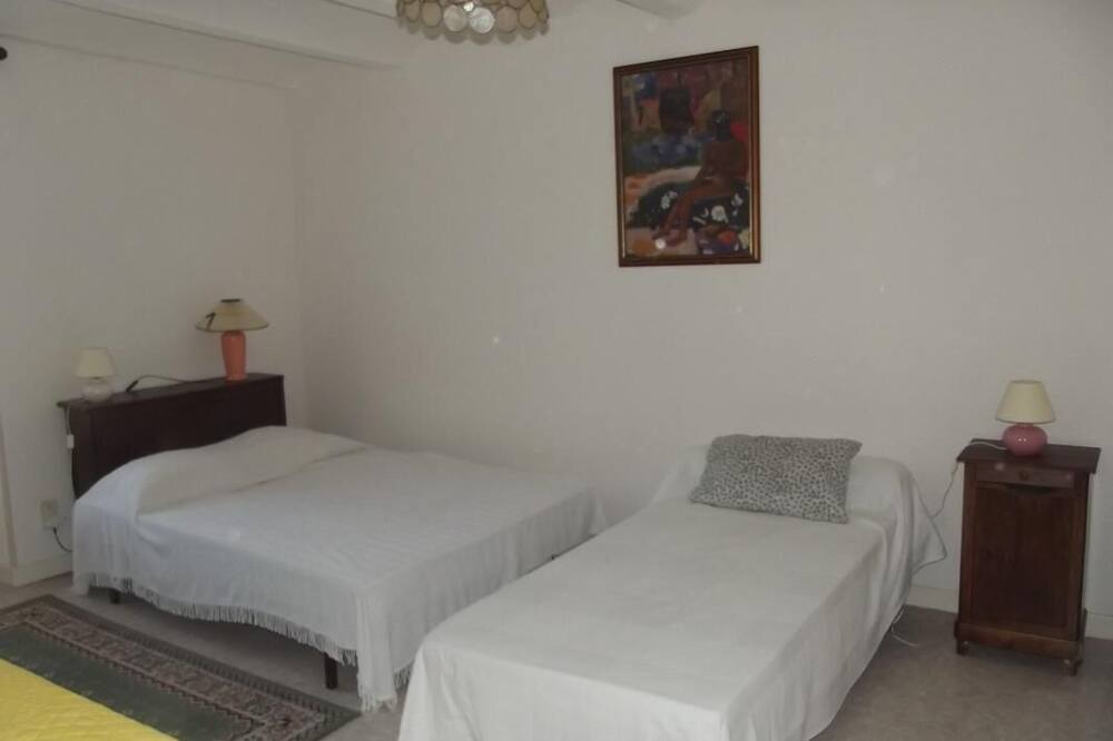 Photo of Bedroom in Cortevaix