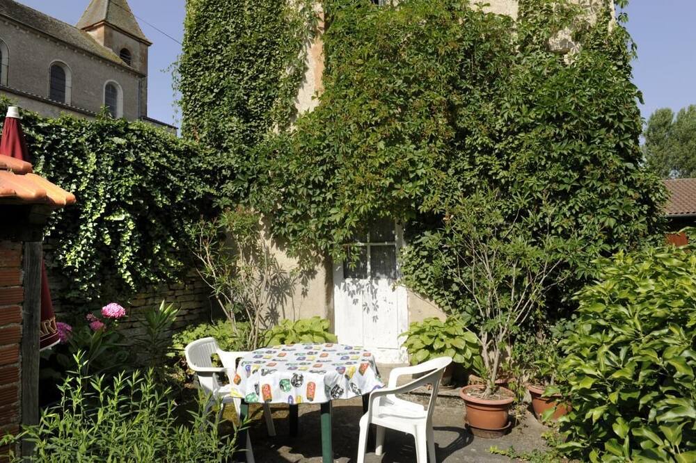Photo of Outdoor in Cortevaix