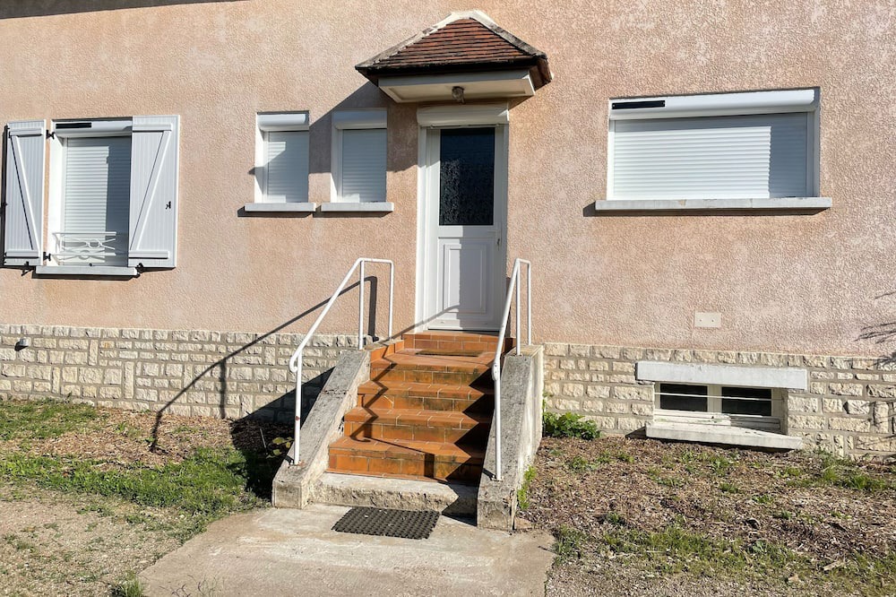 Photo of Outdoor in Champs-sur-Yonne