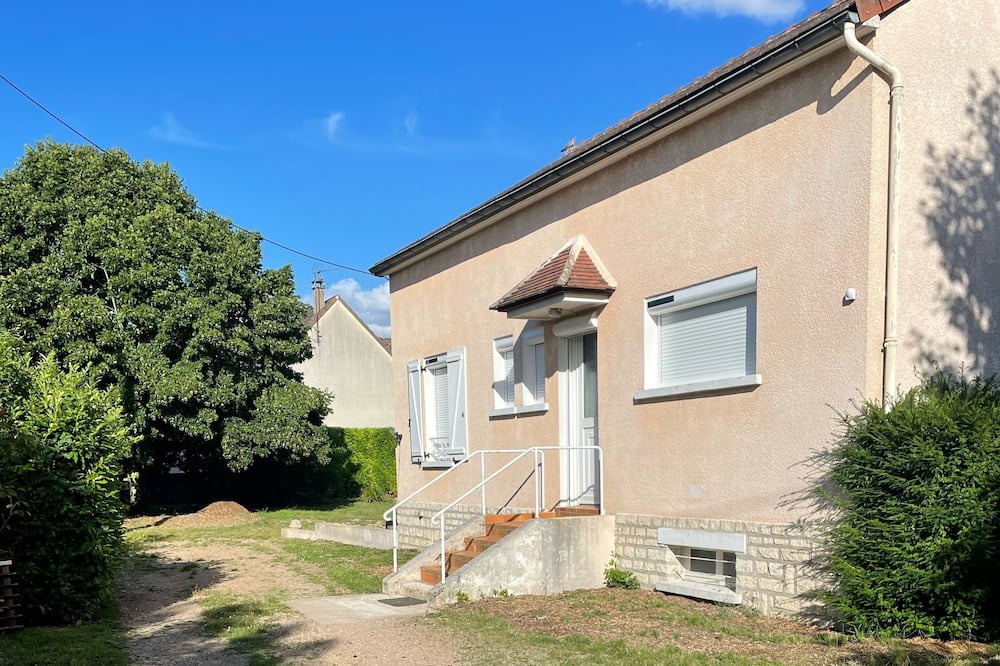 Photo of Outdoor in Champs-sur-Yonne