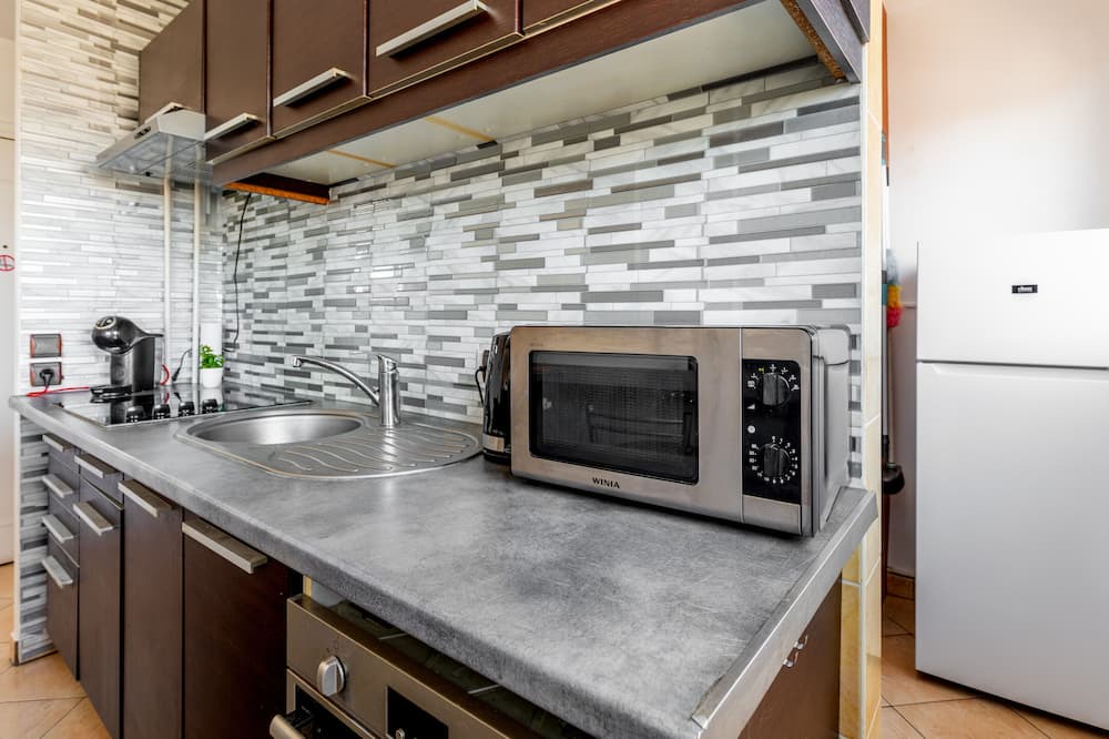 Photo of Kitchen in Louis Bertrand-Mirabeau-Semard