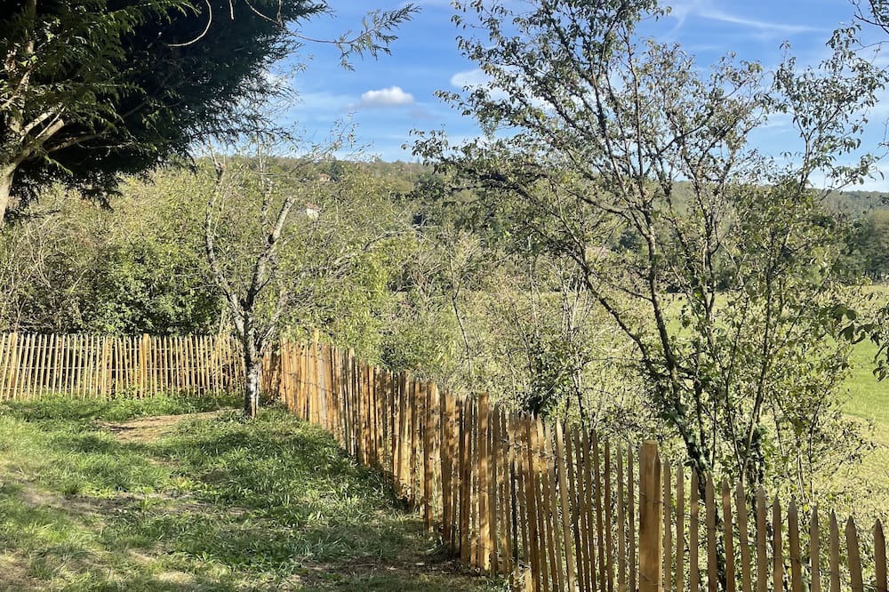 Photo of Outdoor in Chenecey-Buillon