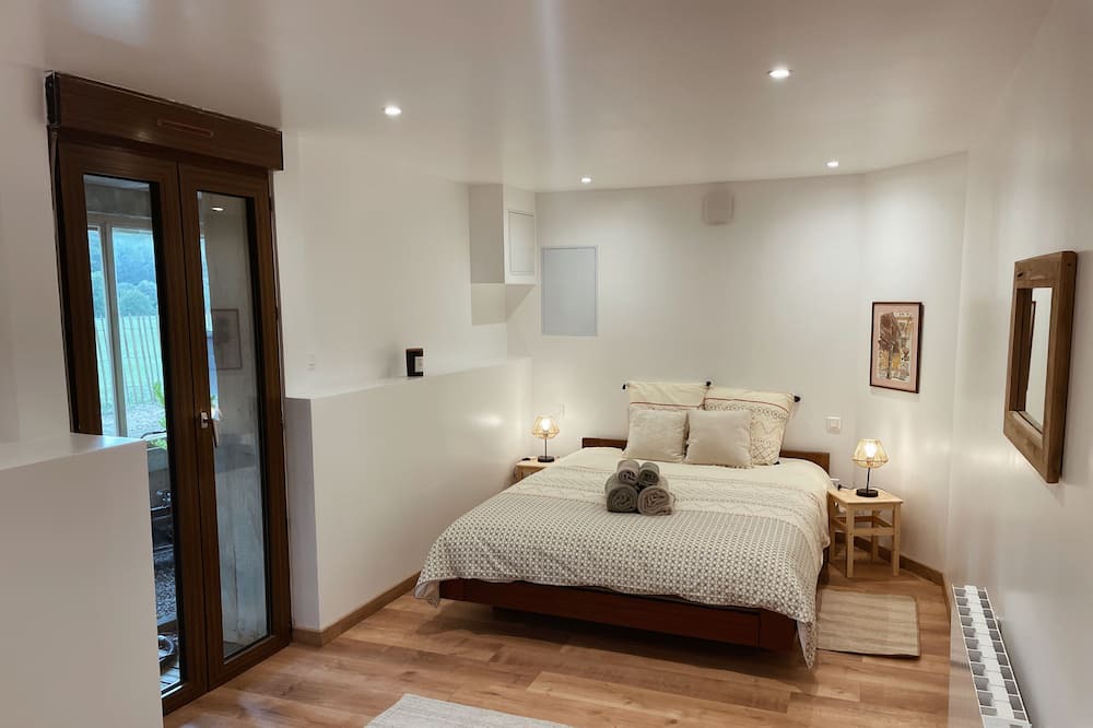 Photo of Bedroom in Chenecey-Buillon