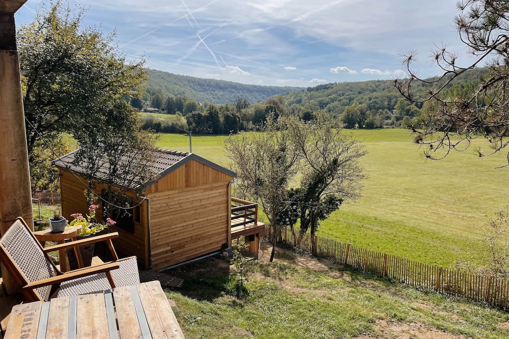 Photo of Outdoor in Chenecey-Buillon