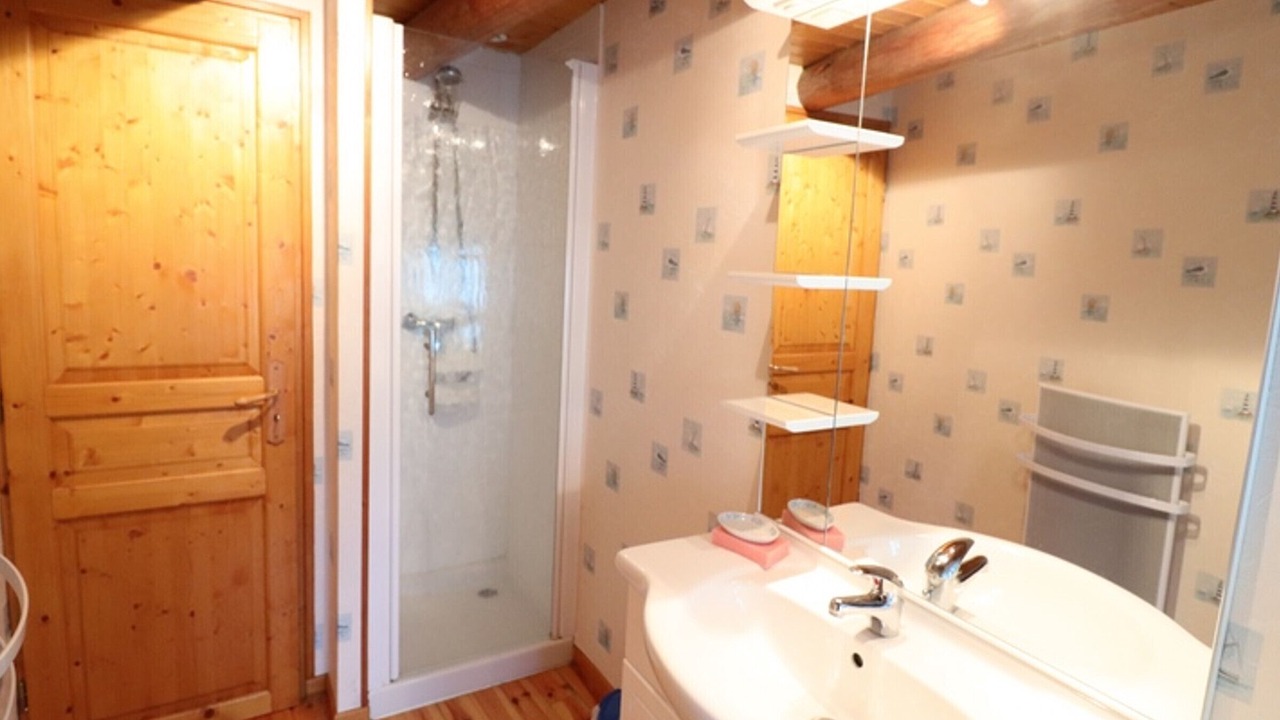 Photo of Bathroom in Saint-Marc