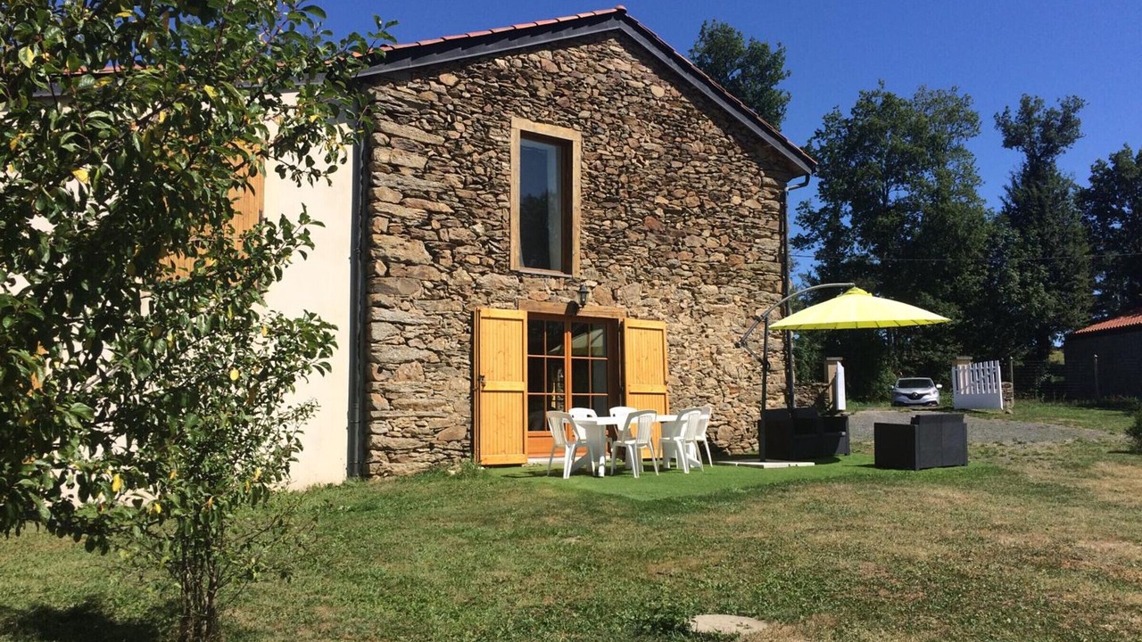 Photo of Outdoor in Anglards-de-Saint-Flour