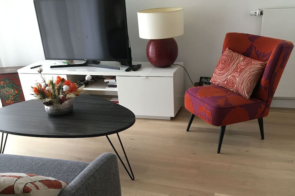 Photo of Livingroom in Chatenay-Malabry