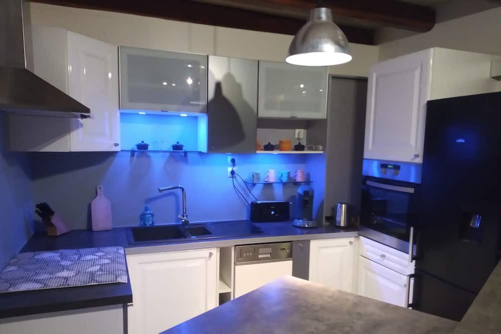 Photo of Kitchen in Monthureux-le-Sec