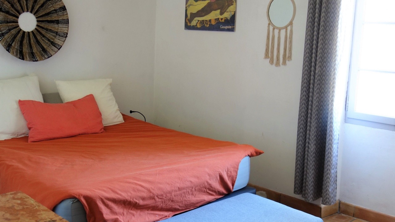 Photo of Bedroom in Malemort-du-Comtat