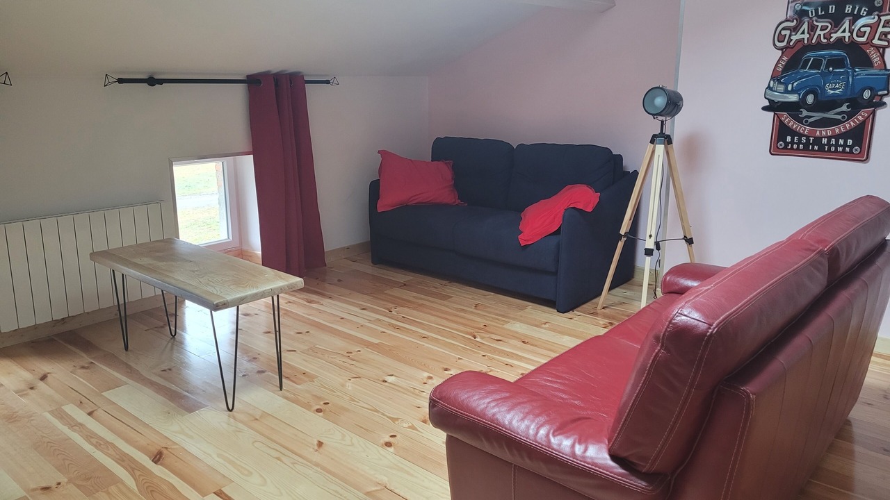 Photo of Livingroom in Saint-Amant-Roche-Savine