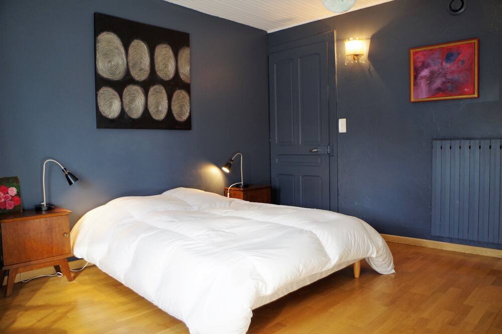 Photo of Bedroom in Montferrand-le-Chateau