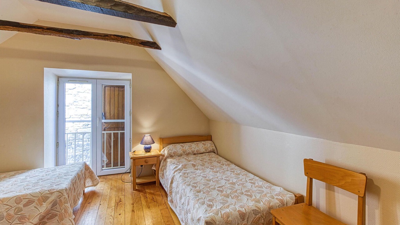 Photo of Bedroom in Castelnau-de-Mandailles