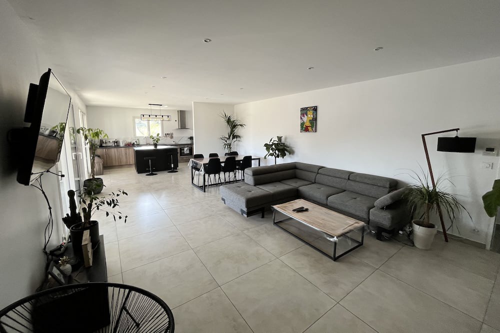 Photo of Livingroom in Soyons