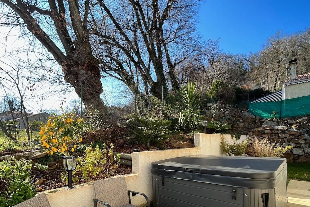 Photo of Outdoor in Soyons