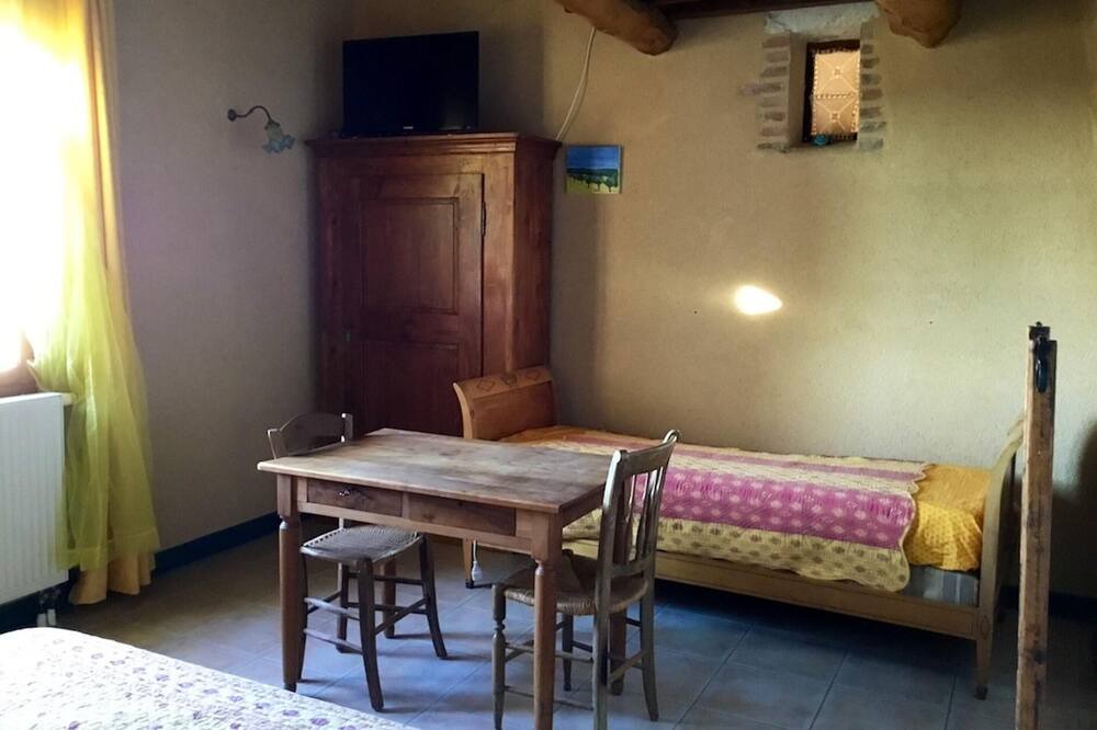 Photo of Livingroom in Richerenches