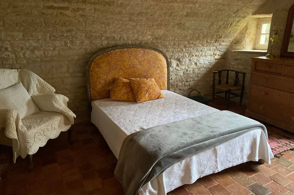 Photo of Bedroom in Pisy