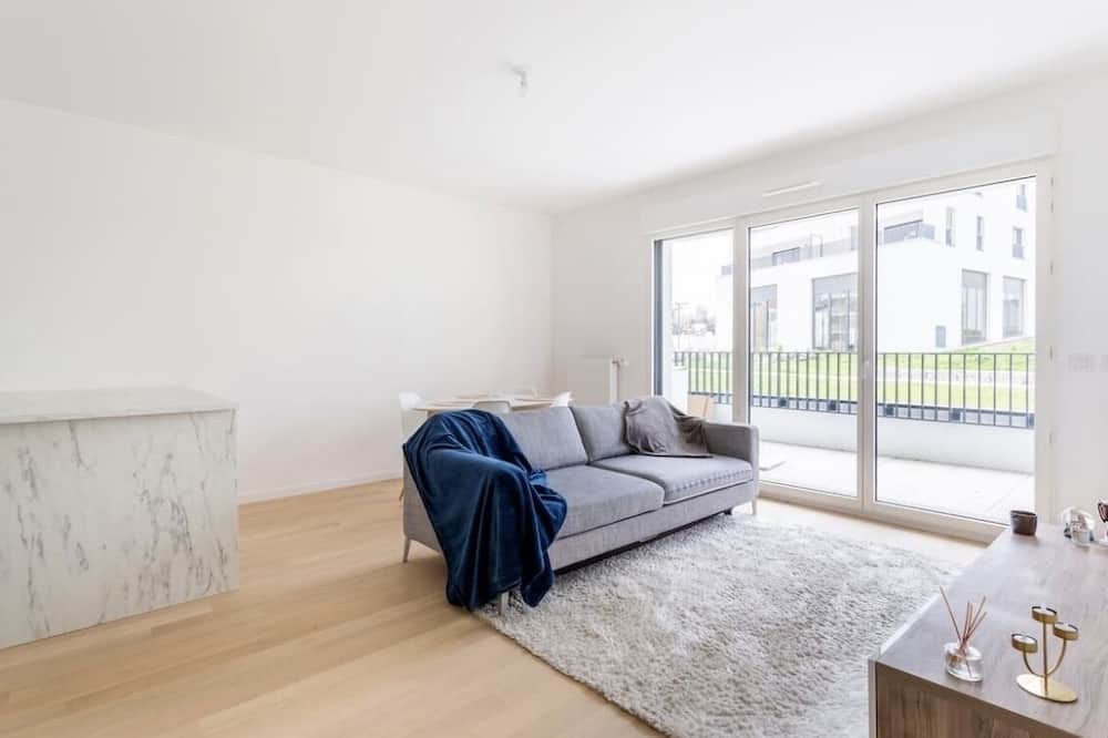 Photo of Livingroom in Chatenay-Malabry