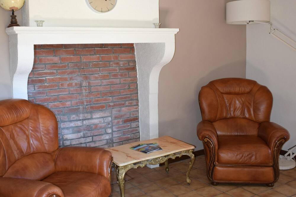 Photo of Livingroom in Marcheseuil
