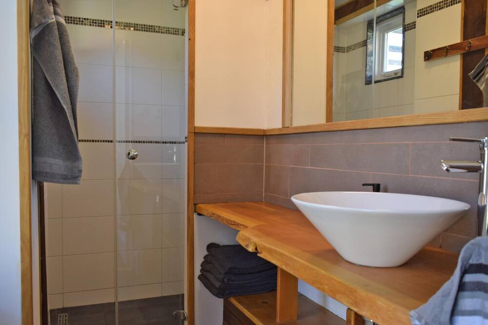 Photo of Bathroom in Marcheseuil