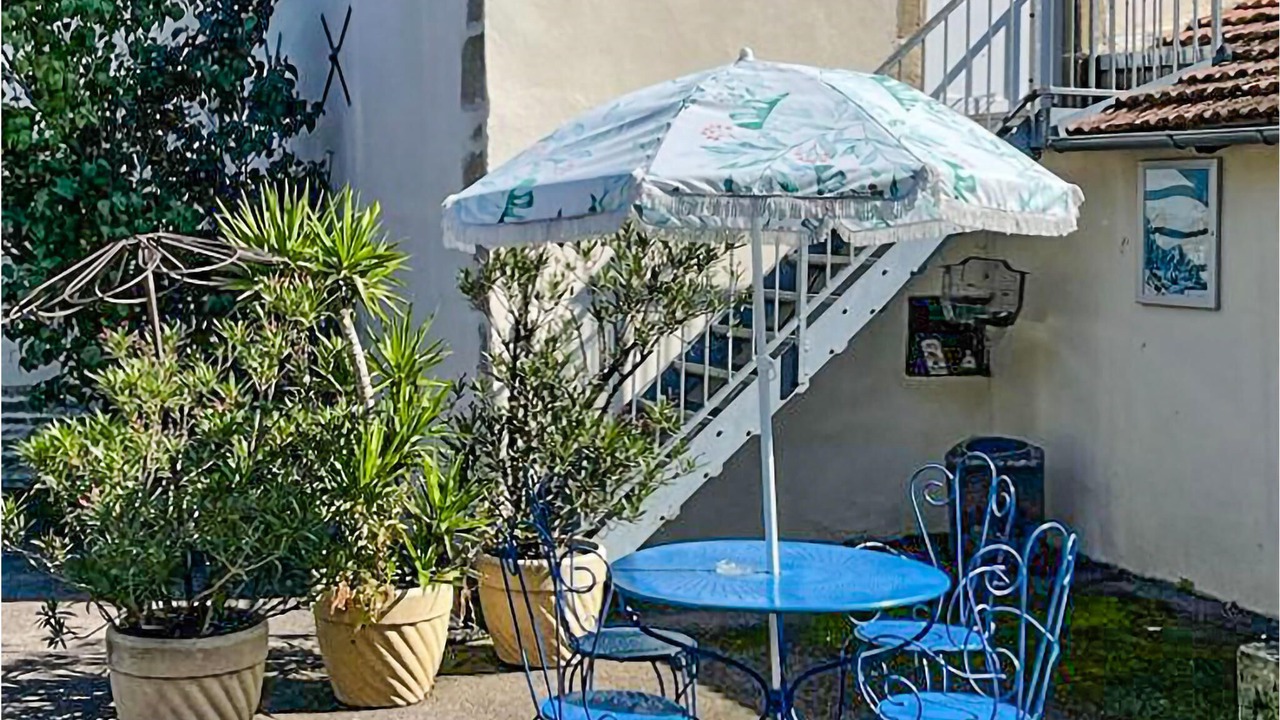 Photo of Outdoor in Corre