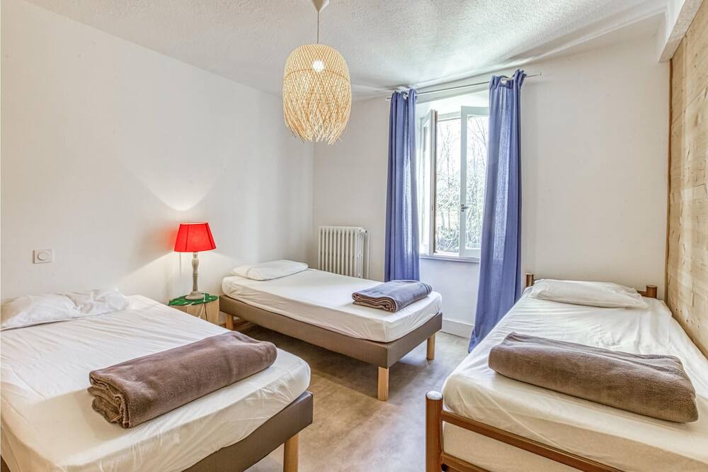 Photo of Bedroom in Aumont-Aubrac