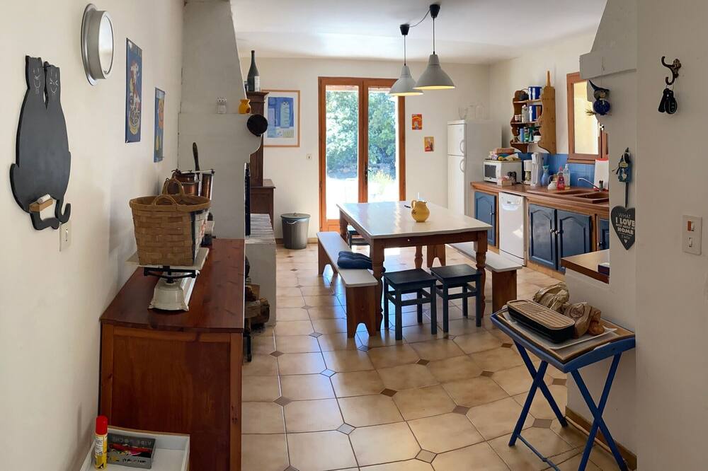 Photo of Others in La Roque-sur-Pernes