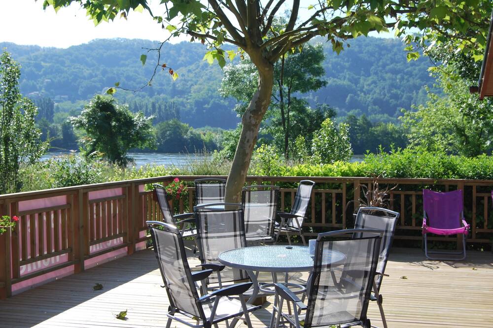Photo of Outdoor in Condrieu