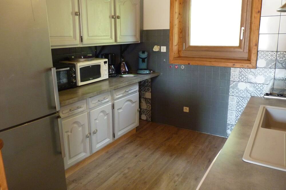 Photo of Kitchen in Hauterive-la-Fresse