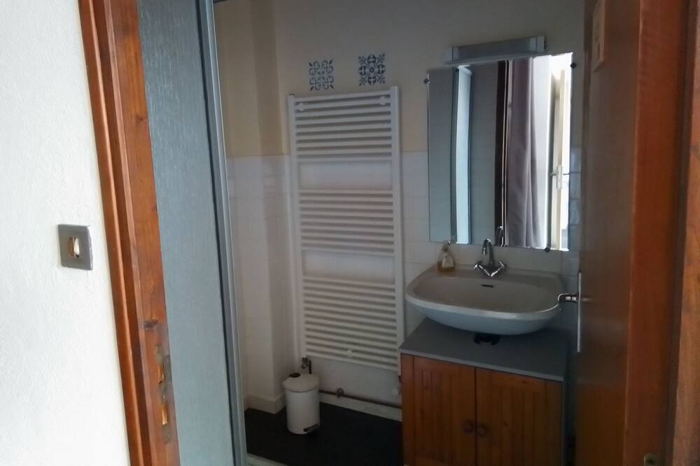 Photo of Bathroom in Paroisse des Monts de Bienne
