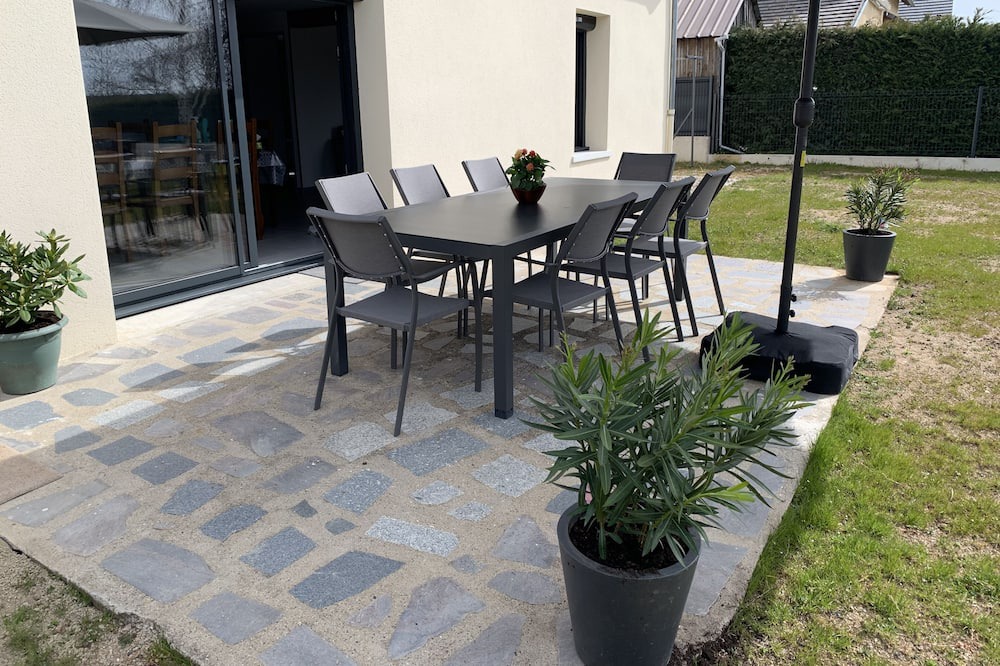 Photo of Outdoor in La Chaze-de-Peyre