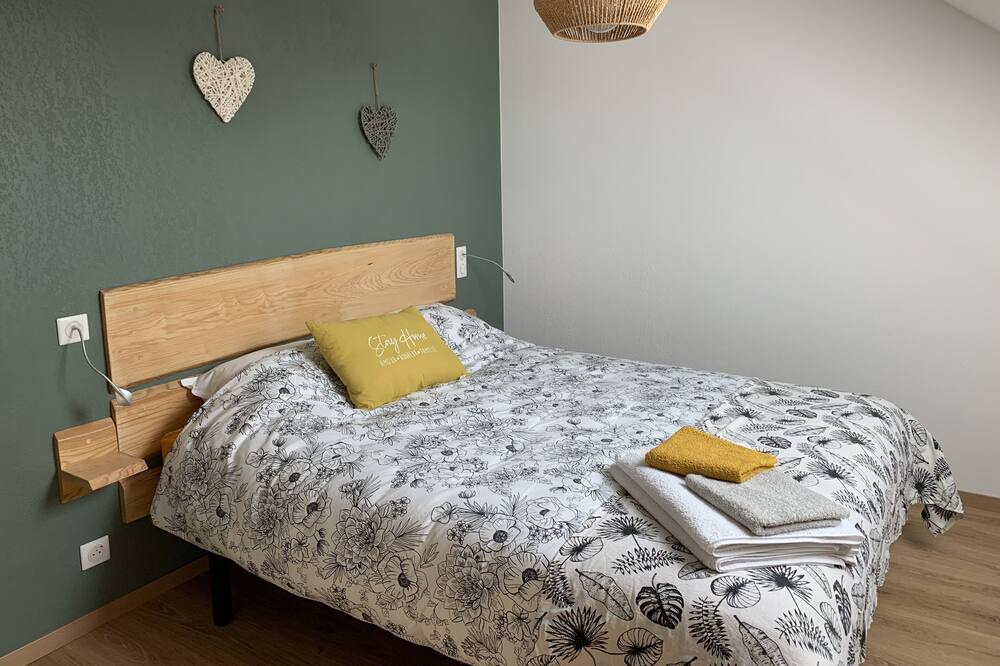 Photo of Bedroom in La Chaze-de-Peyre