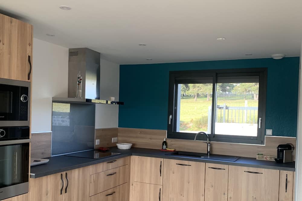 Photo of Kitchen in La Chaze-de-Peyre
