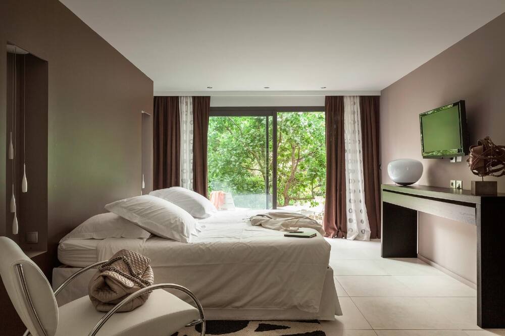 Photo of Bedroom in Venasque