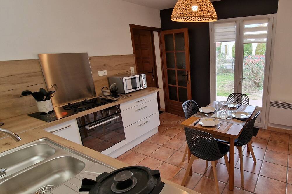 Photo of Kitchen in Allan