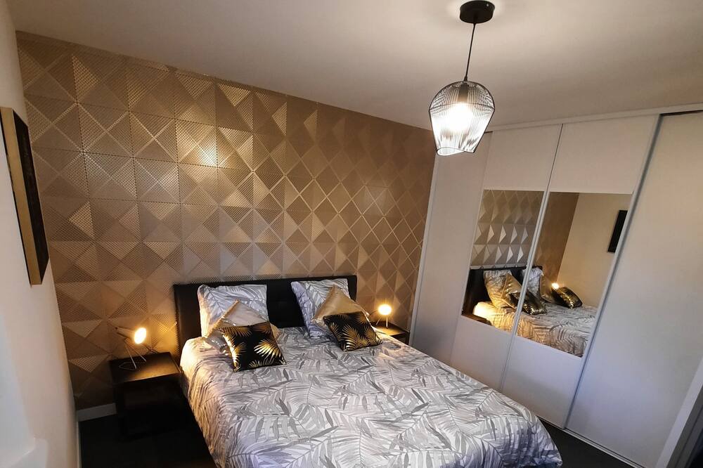 Photo of Bedroom in Cournon-dʼAuvergne