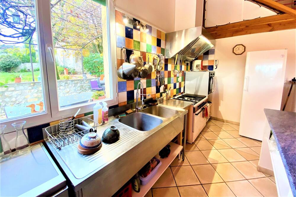 Photo of Kitchen in Villeneuve-de-Berg