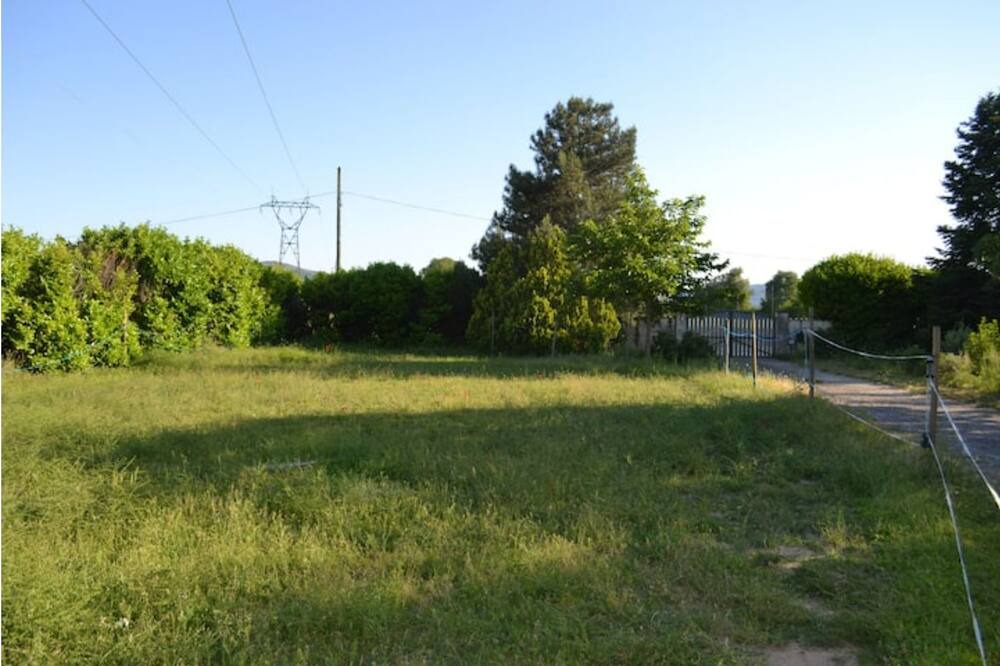 Photo of Outdoor in Chateauneuf-du-Rhone