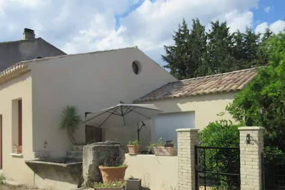 Photo of Outdoor in Chateauneuf-du-Rhone