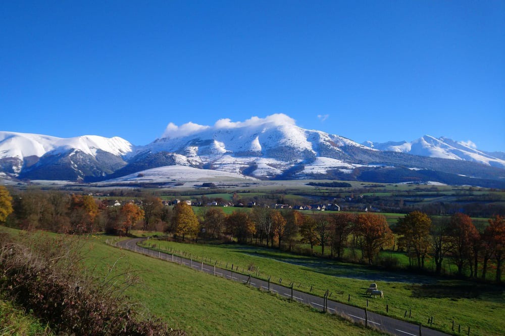 Photo of Outdoor in Saint-Honore