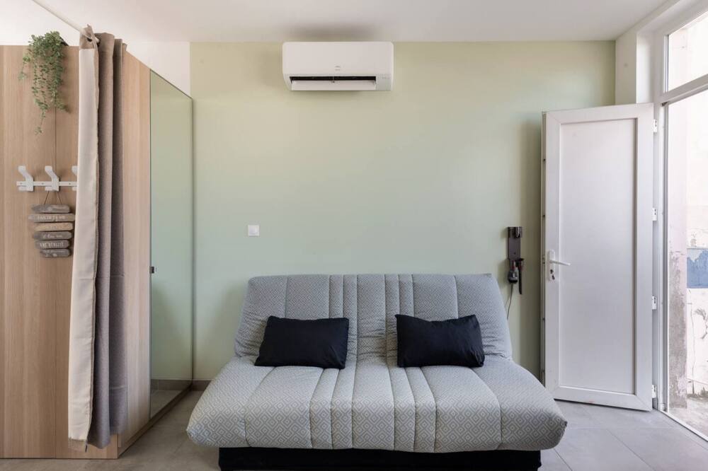 Photo of Bedroom in Le Creusot