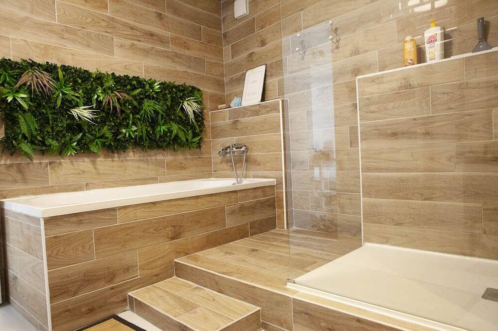Photo of Bathroom in Vaulnaveys-le-Bas