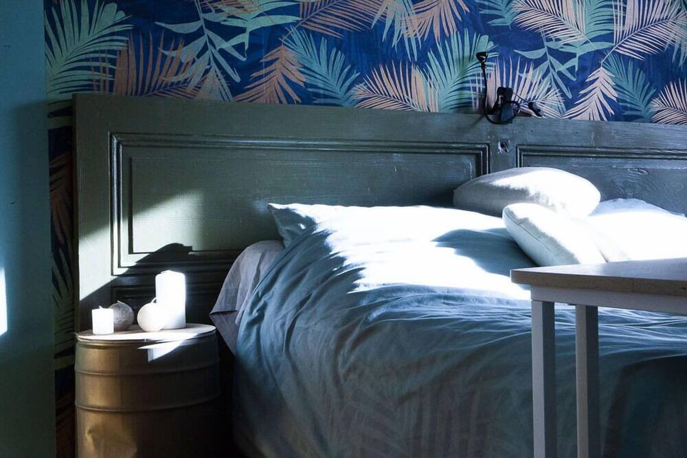 Photo of Bedroom in Vaulnaveys-le-Bas