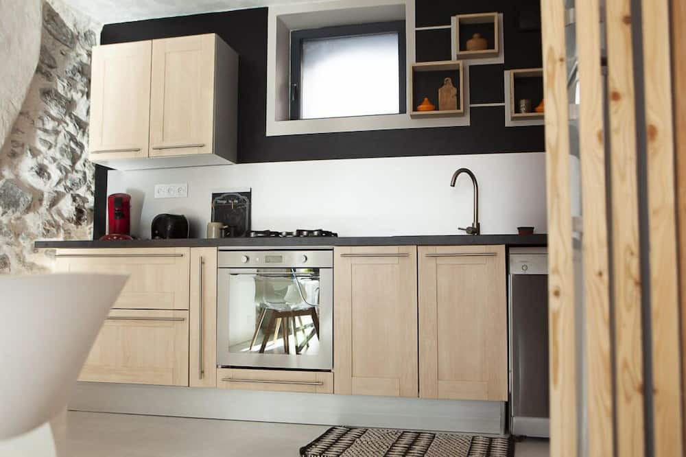 Photo of Kitchen in Vaulnaveys-le-Bas