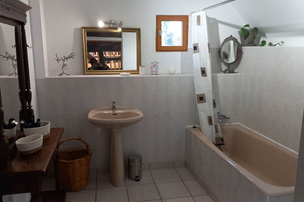 Photo of Bathroom in Devay