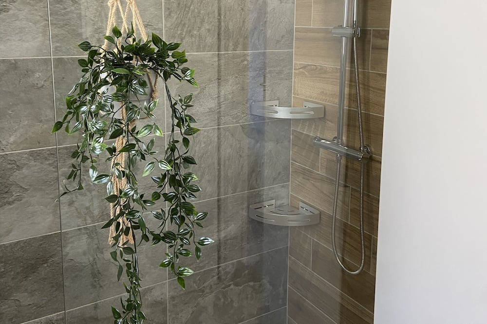 Photo of Bathroom in Cornas