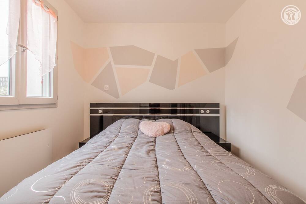 Photo of Bedroom in Sennecey-le-Grand