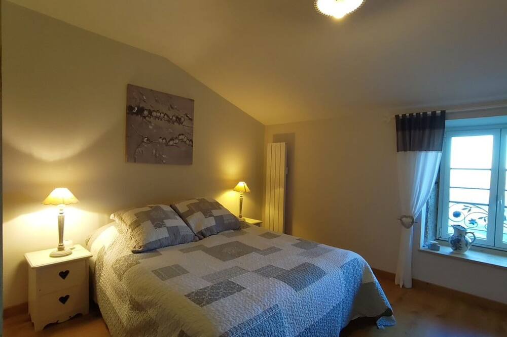 Photo of Bedroom in Monnetay