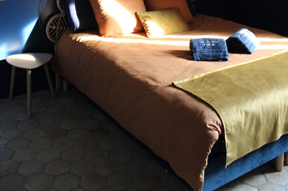 Photo of Bedroom in Frontenard