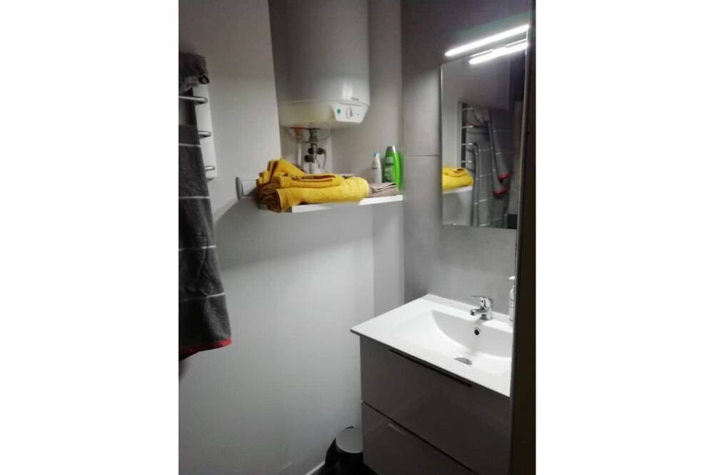 Photo of Bathroom in Teilhard