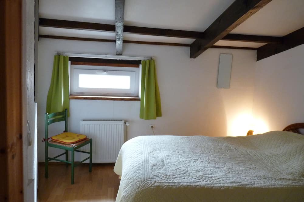 Photo of Bedroom in Accons